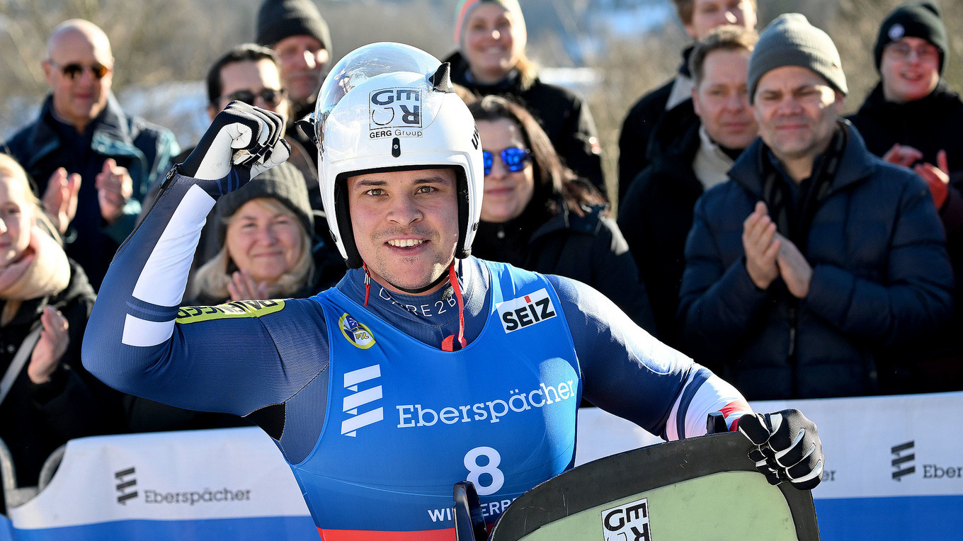 Rennrodel Veltins EisArena Weltcup Winterberg