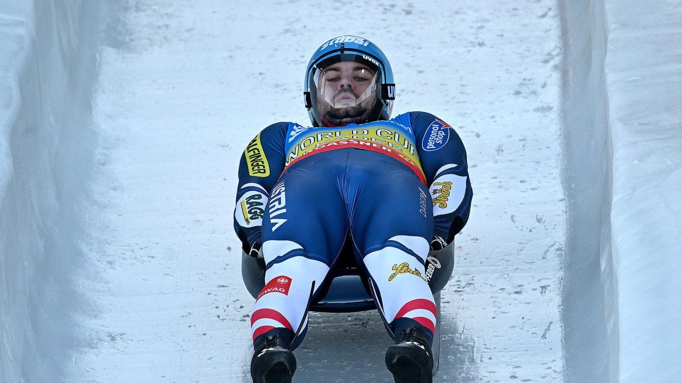 Rennrodel Veltins EisArena Weltcup Winterberg